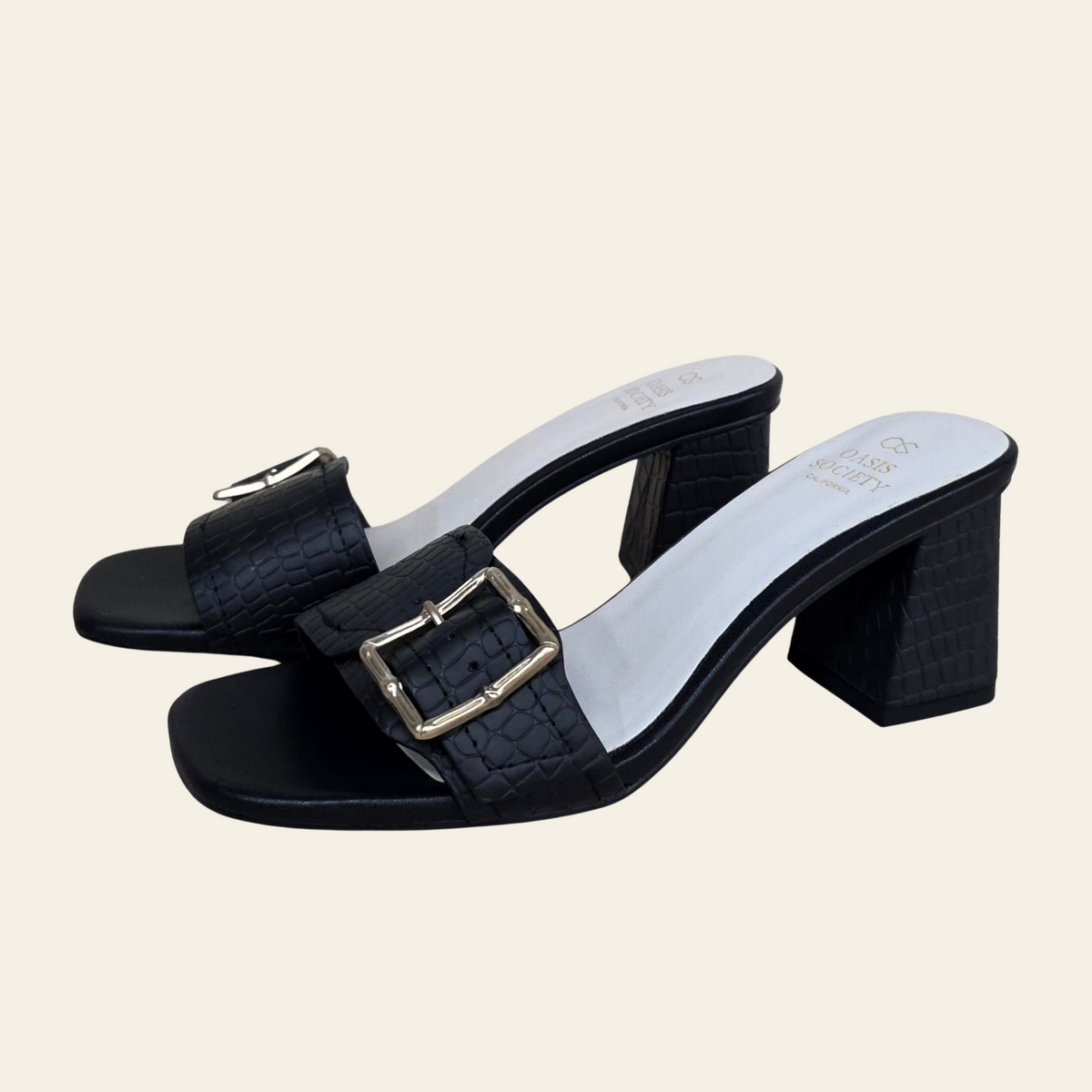 Oasis Society • GLENDALE • Bamboo Buckle Sandal
