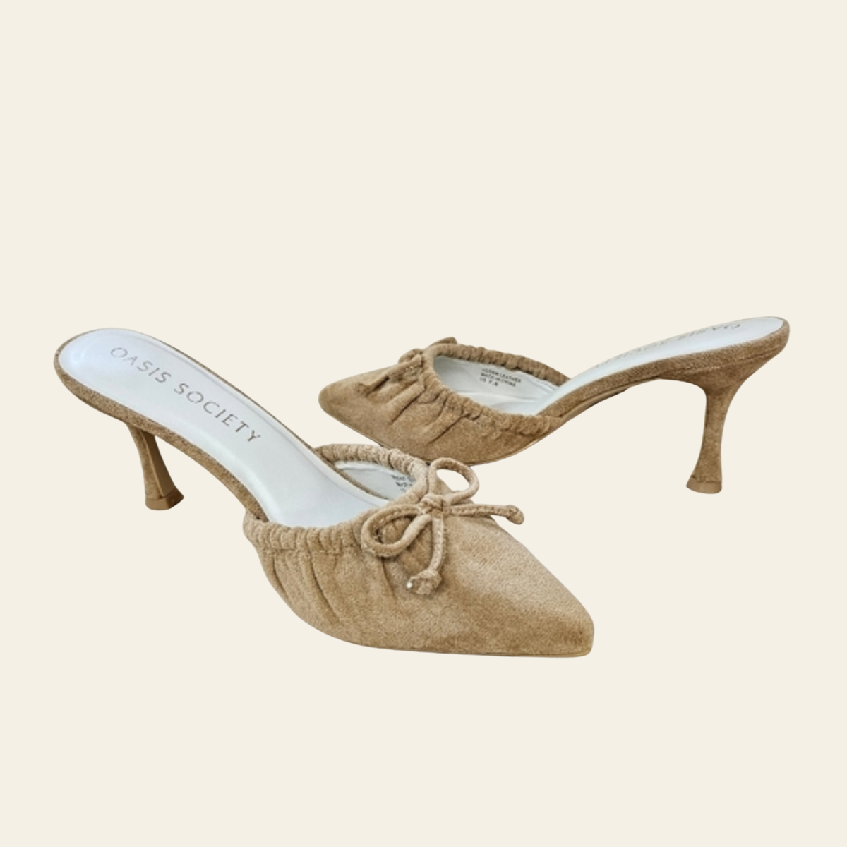 Oasis Society • MAVEN • Pointed Kitten Spring Heel with Bow