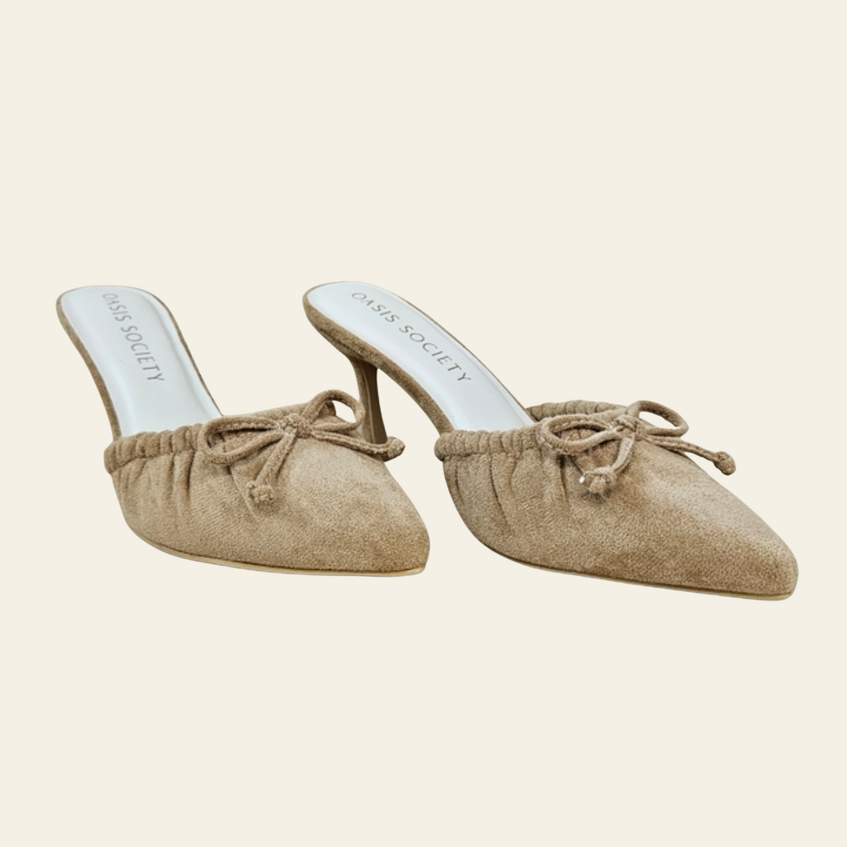 Oasis Society • MAVEN • Pointed Kitten Spring Heel with Bow