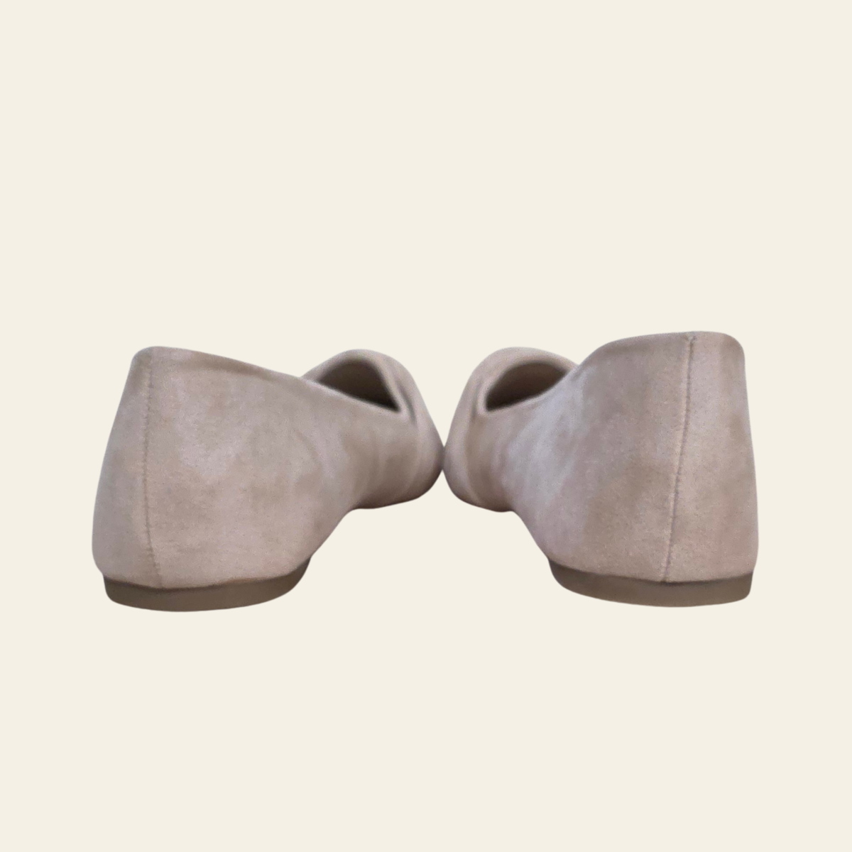 Belle Marie • BELLEVUE • Knot Front Pointe Toe Ballet Flats