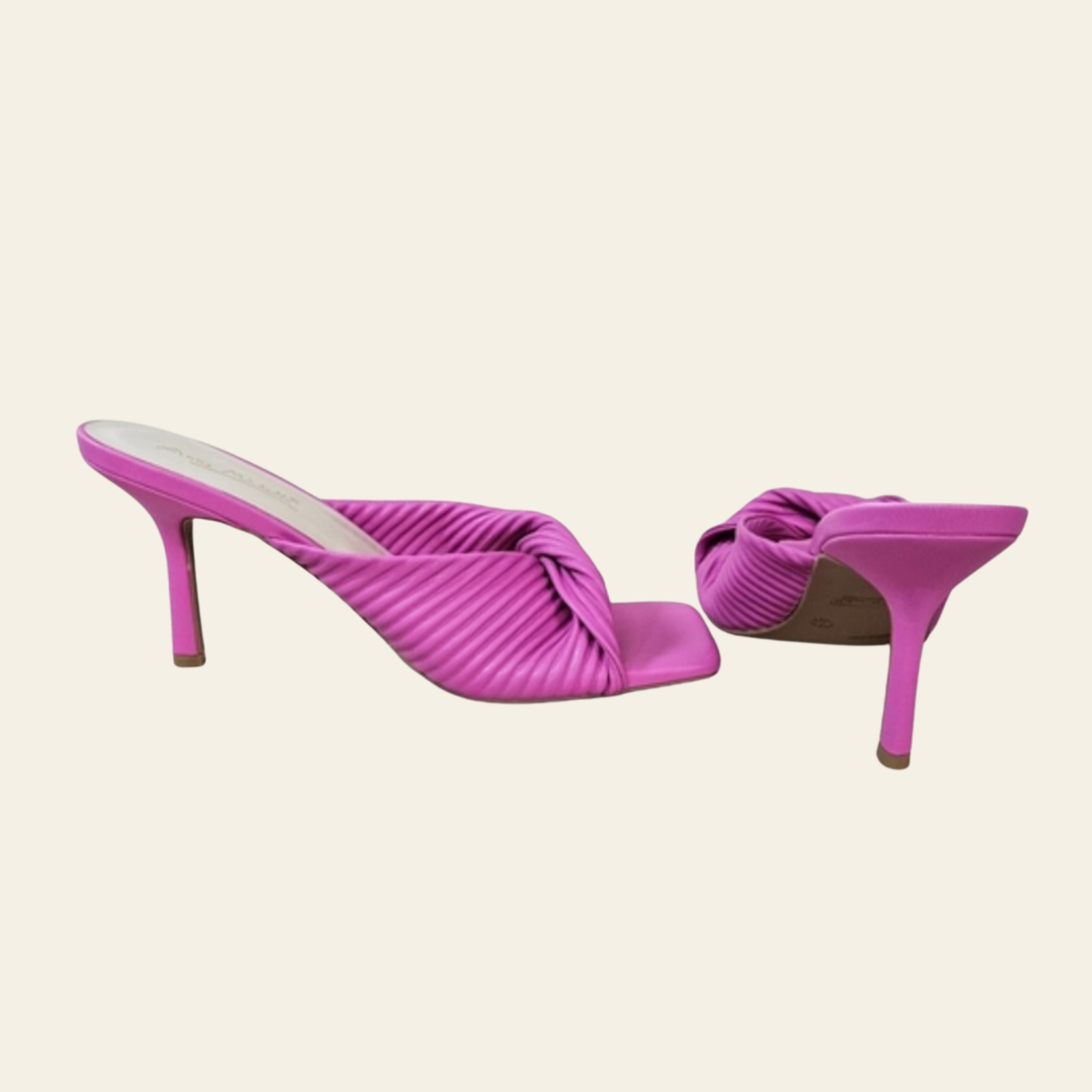 Anne Michelle • ZEAL • Pleated Knot Heel Mule
