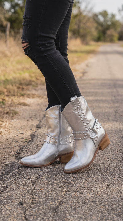 London Rage ALTAIR western boot on model. Studded in metallic silver
